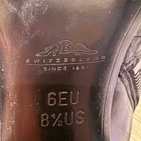 Bally black leather 3.5 bootie heels. Size 8.5 - Picture 5 of 9